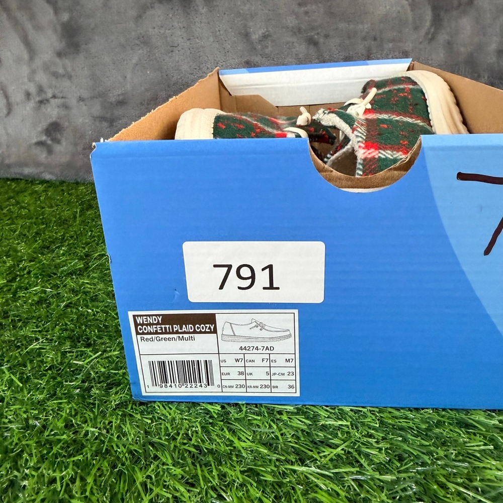 Hey Dude Wendy Confetti Plaid Cozy Red Green Multi Slip On Shoes Womens sz 7 NWT - Picture 7 of 12
